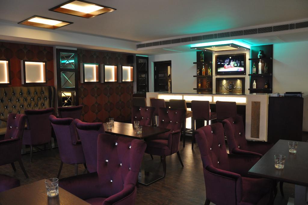 Hotel Prem Plaza Karnal Ngoại thất bức ảnh